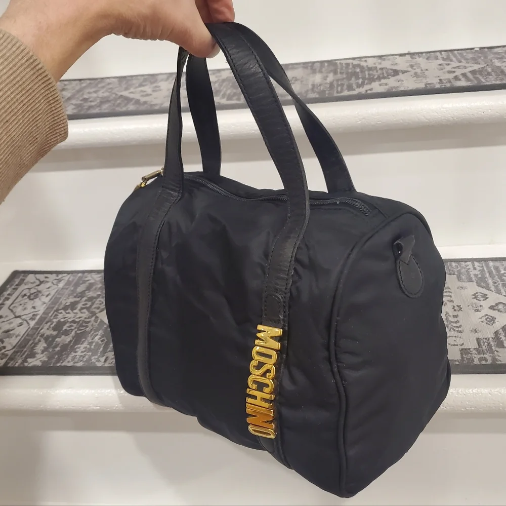 Vintage Moschino Redwall Made in Italy Boston Satchel Bag - Picture 8 of 16